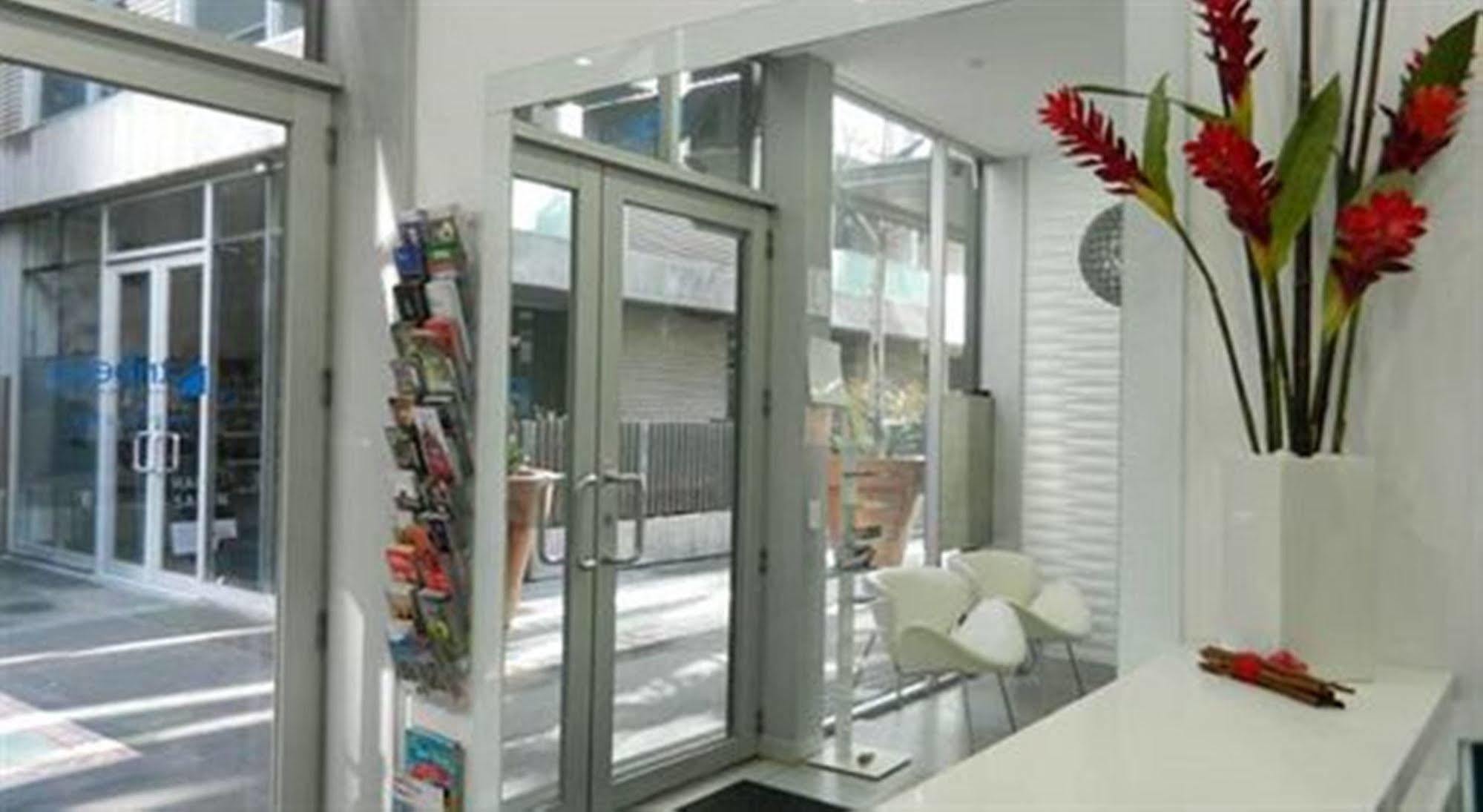 Tribeca Serviced Apartments Мелбърн Екстериор снимка